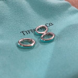 Discontinued Tiffany & Co blue enamel clasping links